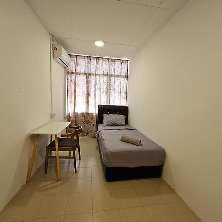 Ss Two Hostel Penang George Town Esterno foto